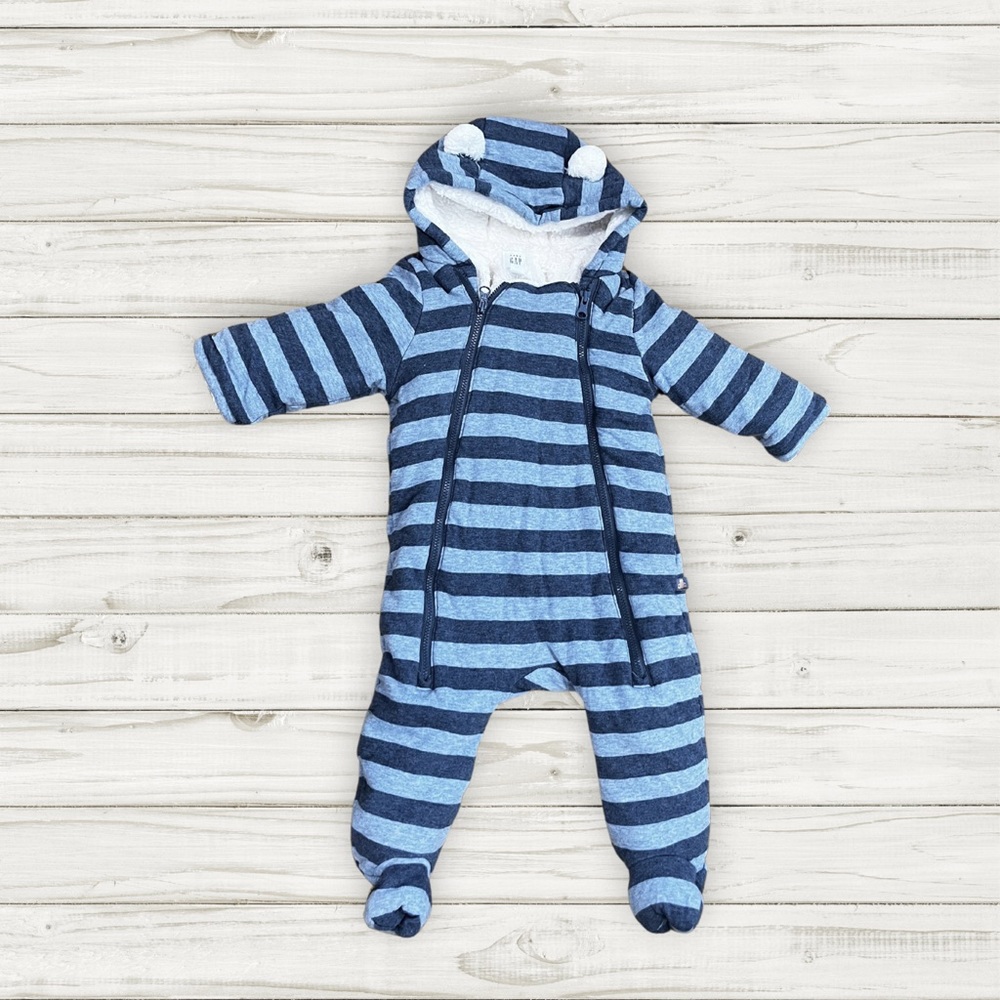 BabyGap Blue Denim style Striped Winter Bunting / onesie 6-12m